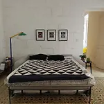 Fun 1-Bedroom Maisonette In Valletta
