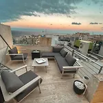 Penthouse With Jacuzzi & Panoramic Views - Heart Of Valletta