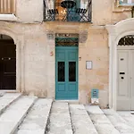 88, Valletta Boutique Escape