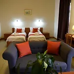 British Hotel