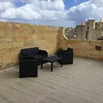 West Street Apartments