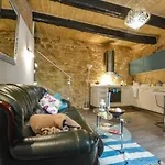 Apartment In Historical Building - Grand Harbour