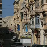 Charming Home In Republic Street