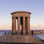 Valletta Spacious Duplex - St.Paul\'S Apartments