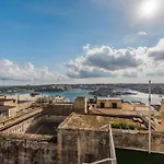 Valletta Lucente Guest House