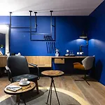 Merchant Suites