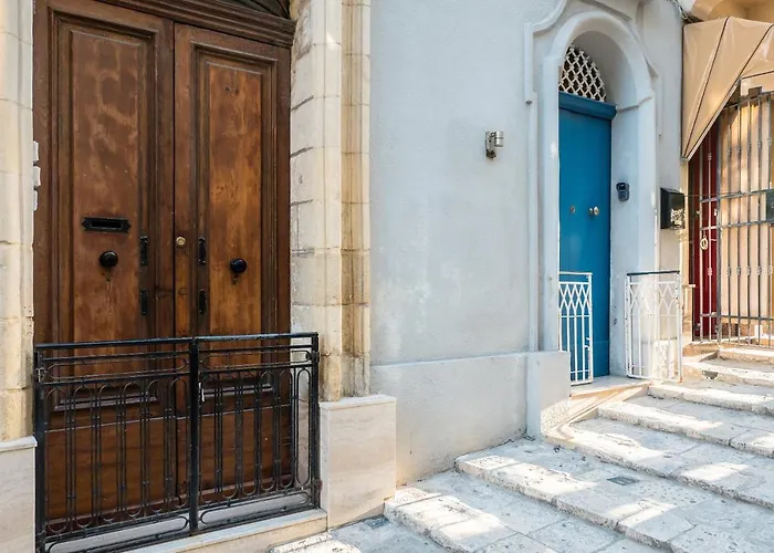 Valletta Main Street Apartment Deluxe