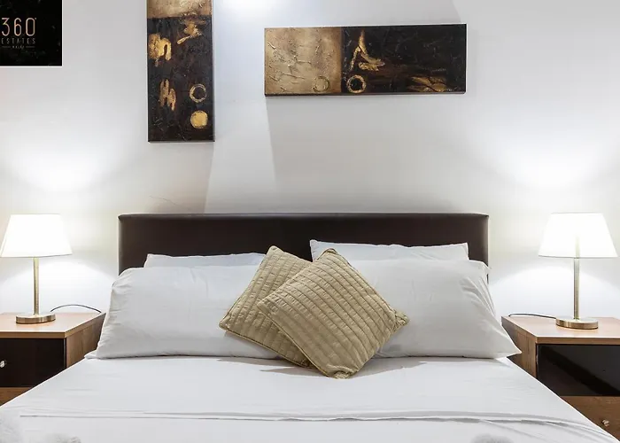 Seafront - Top Location, Top Floor With Wifi & Ac By 360 Estates