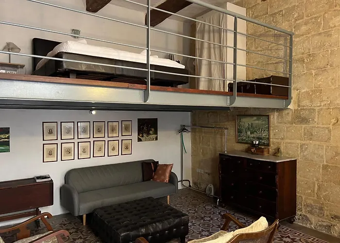 Valletta Period Townhouse