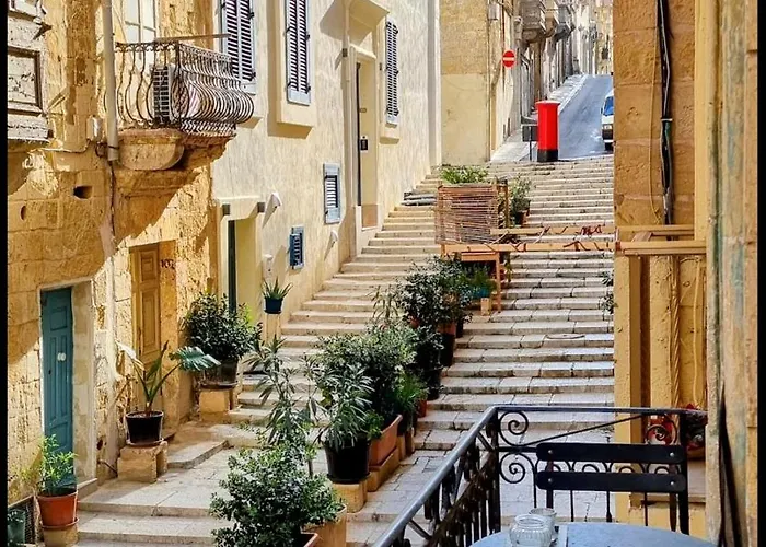88, Valletta Boutique Escape