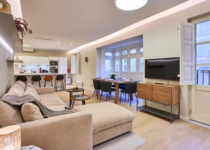 Modern Two Bedroom Apartment In Valletta