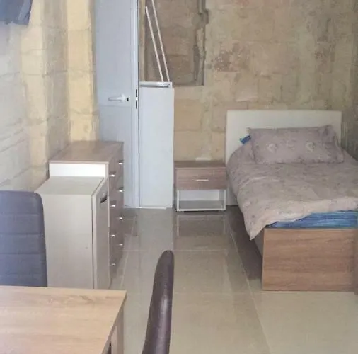 Valletta West Street Studio