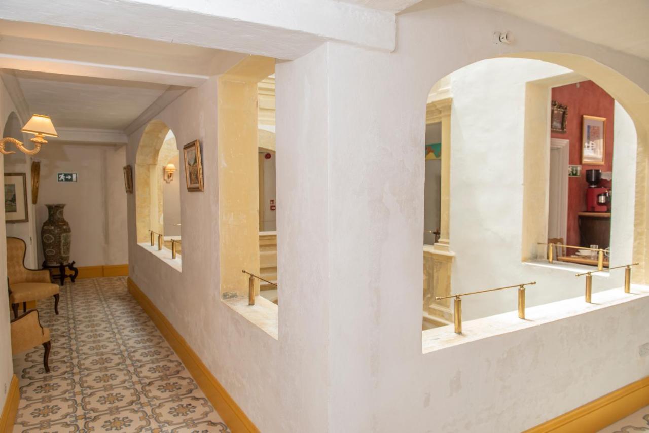 Casa Rocca Piccola Bed & Breakfast *