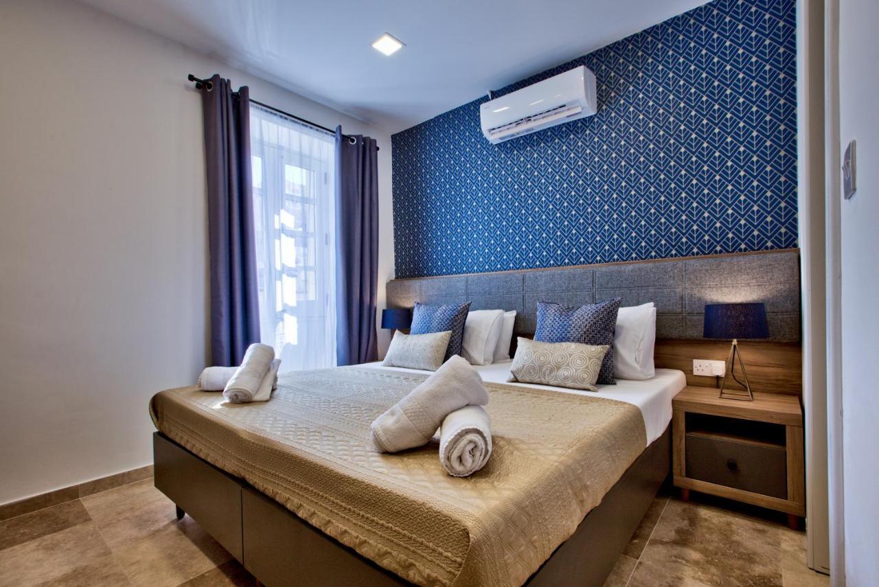 Apartment Luxury 4-bedroom Duplex With Stunning Sea Views Private Terrace And Jacuzzi Valletta