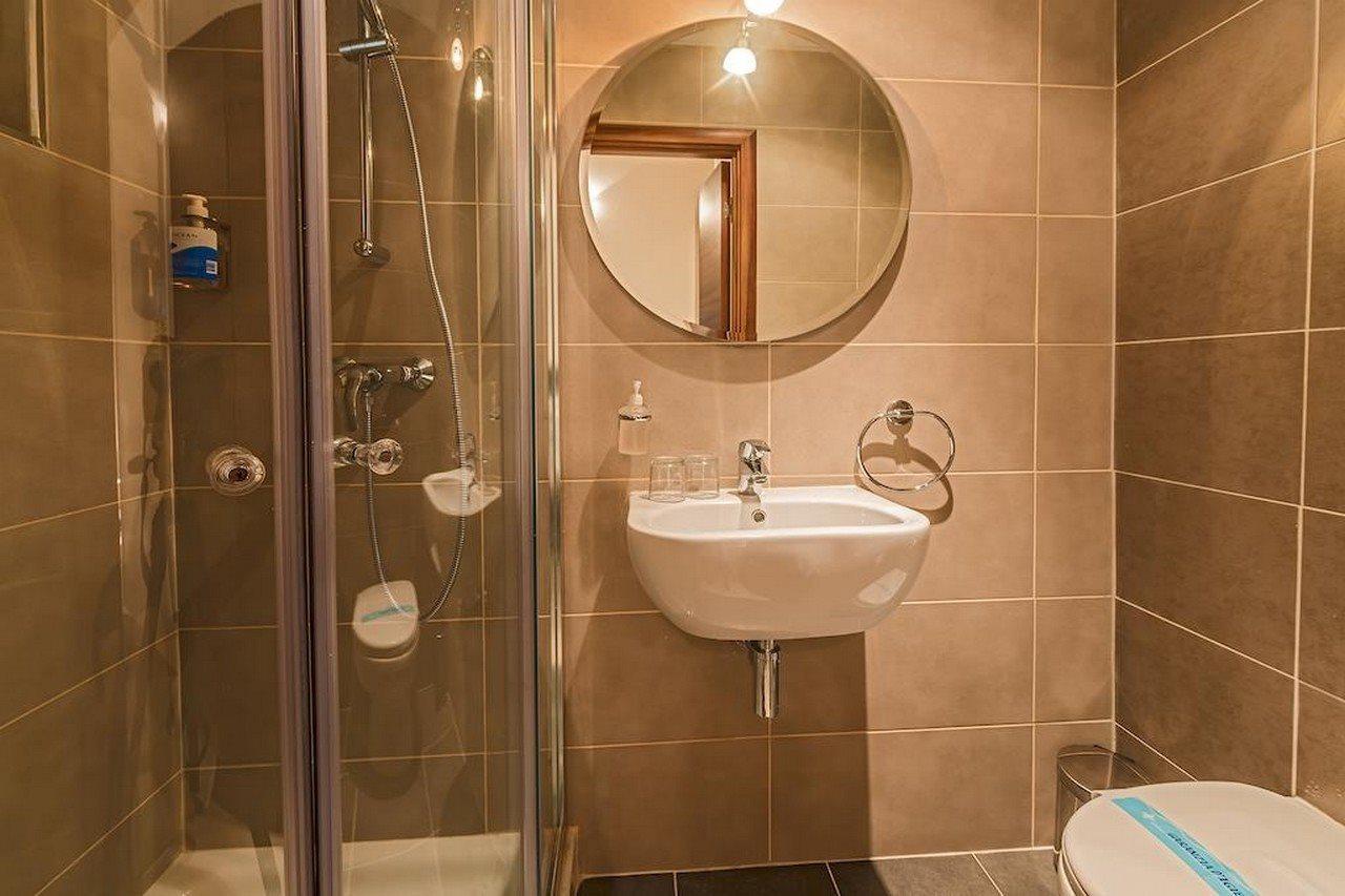 Merisi Aparthotel 2*