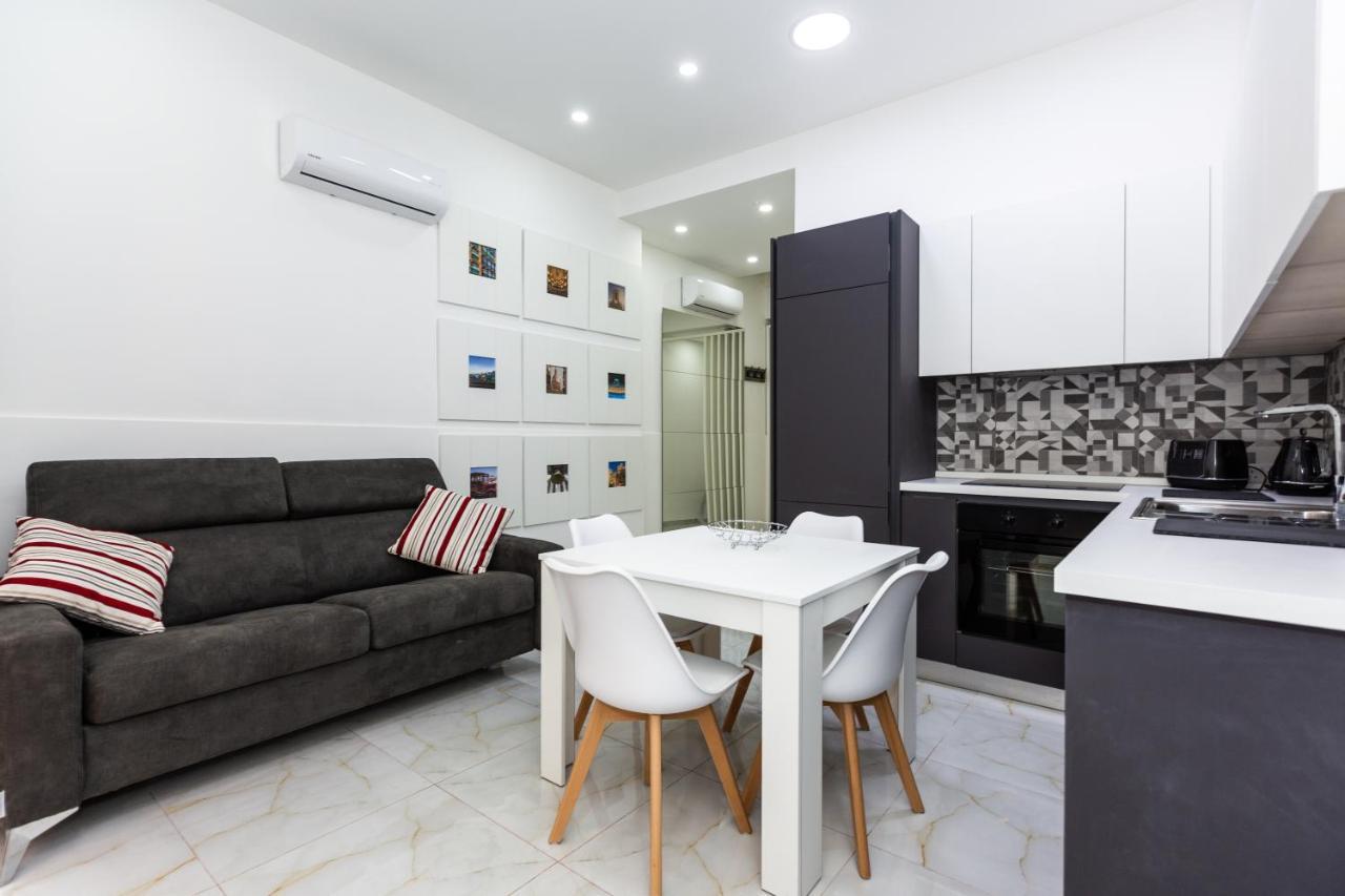 Collection - Gb Duplex * Valletta