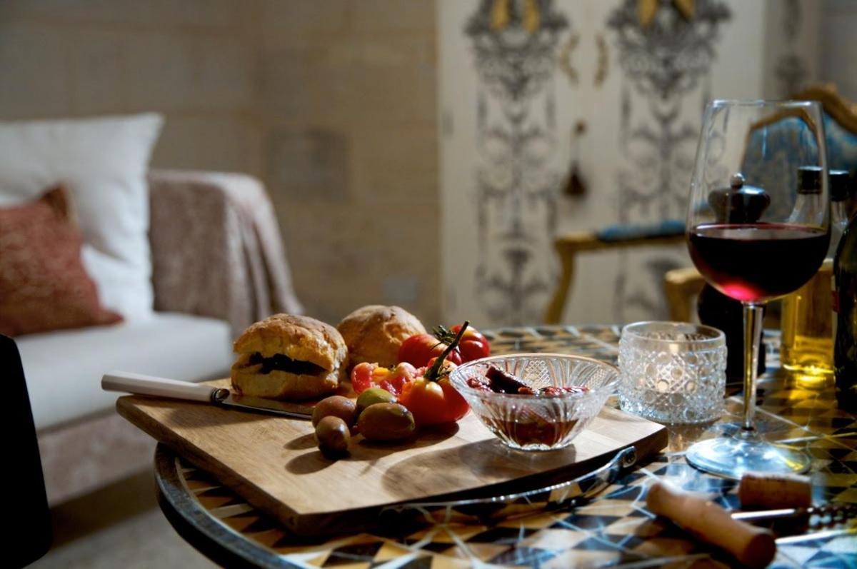 Suites - Maison La Vallette Apartment *