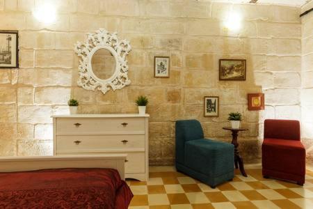Sant'elmo House *