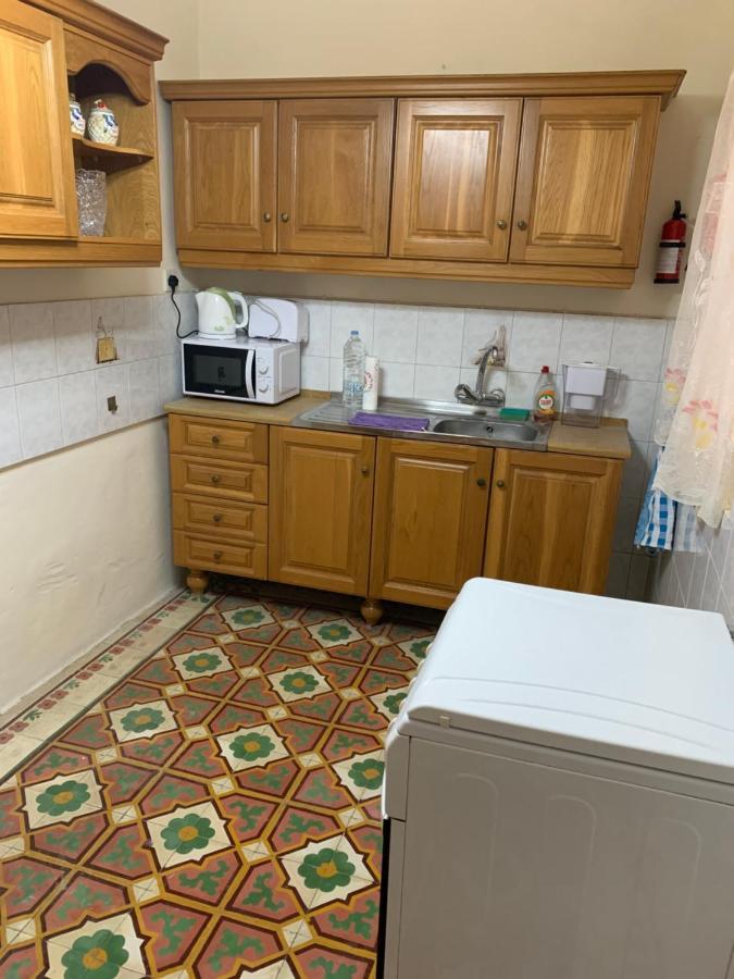 2 Bedroom In The Centre Of Apartamento