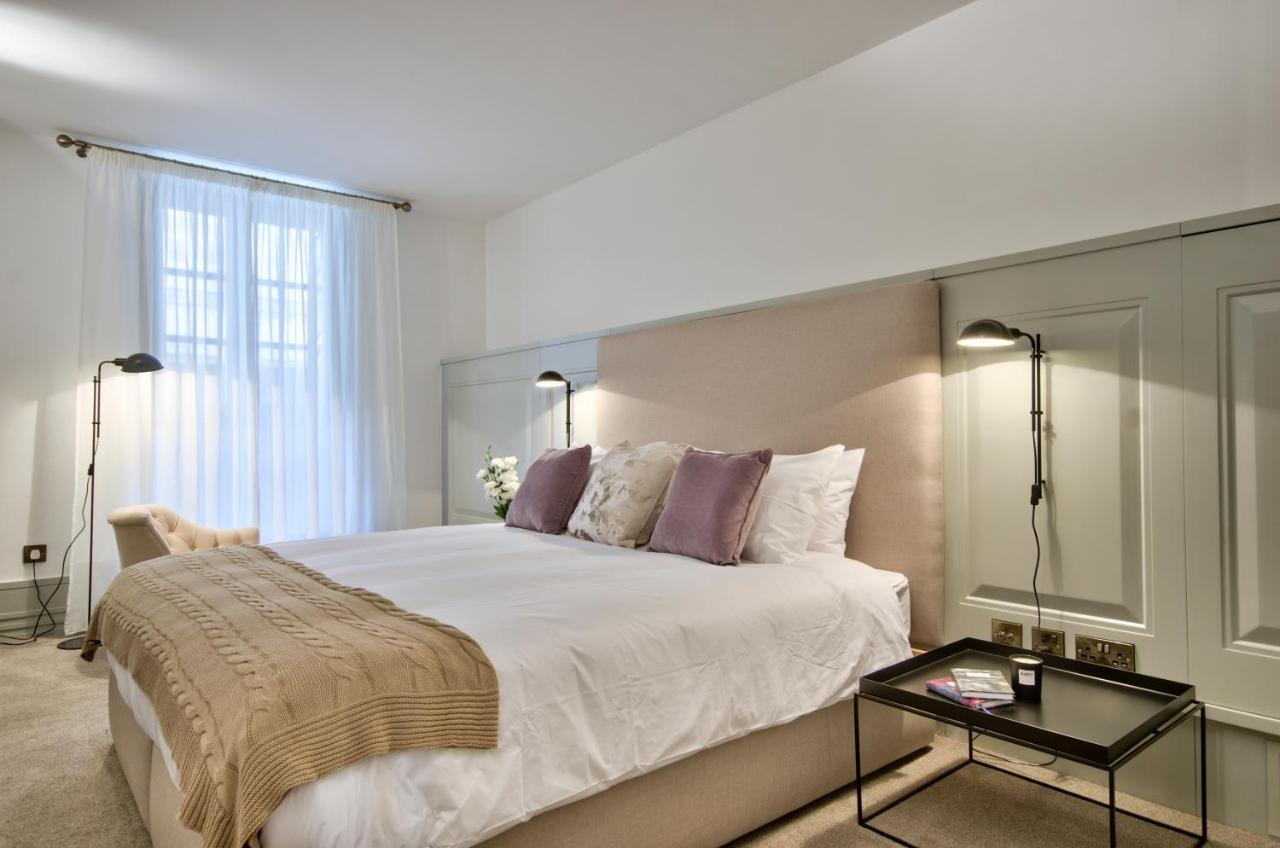 10 Strait Street Apartment