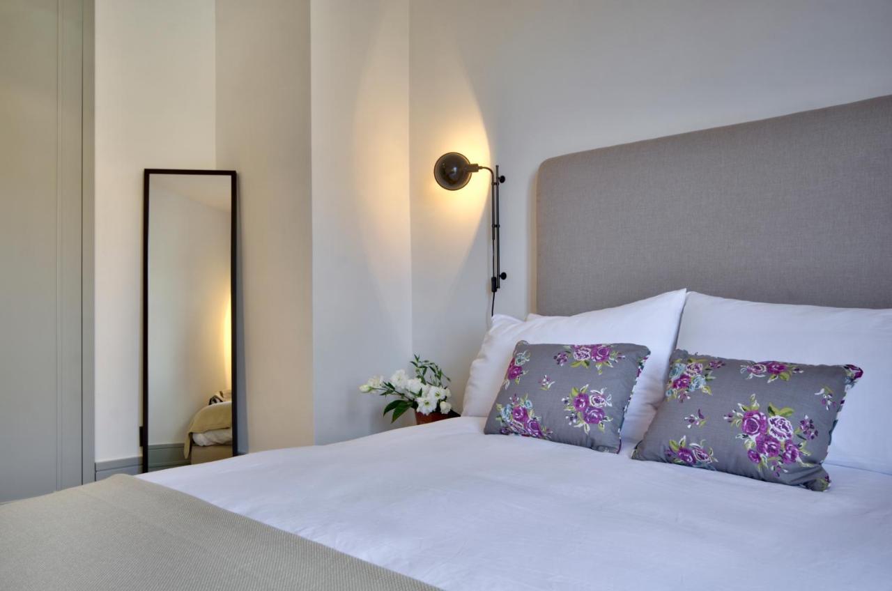 10 Strait Street Apartment Valletta