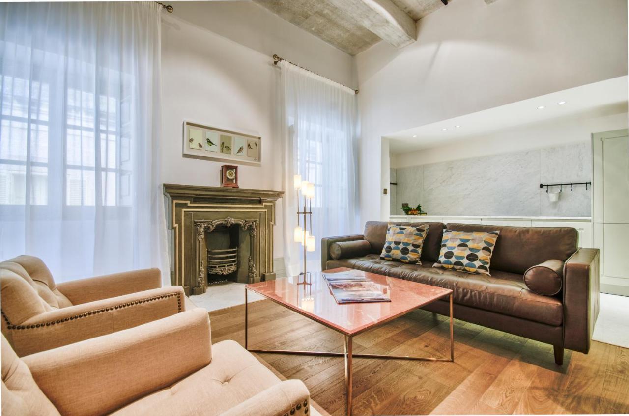 10 Strait Street Apartment *