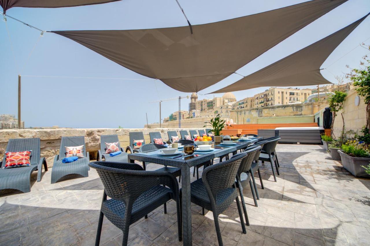 Holiday home Unique Waterfront House Valletta