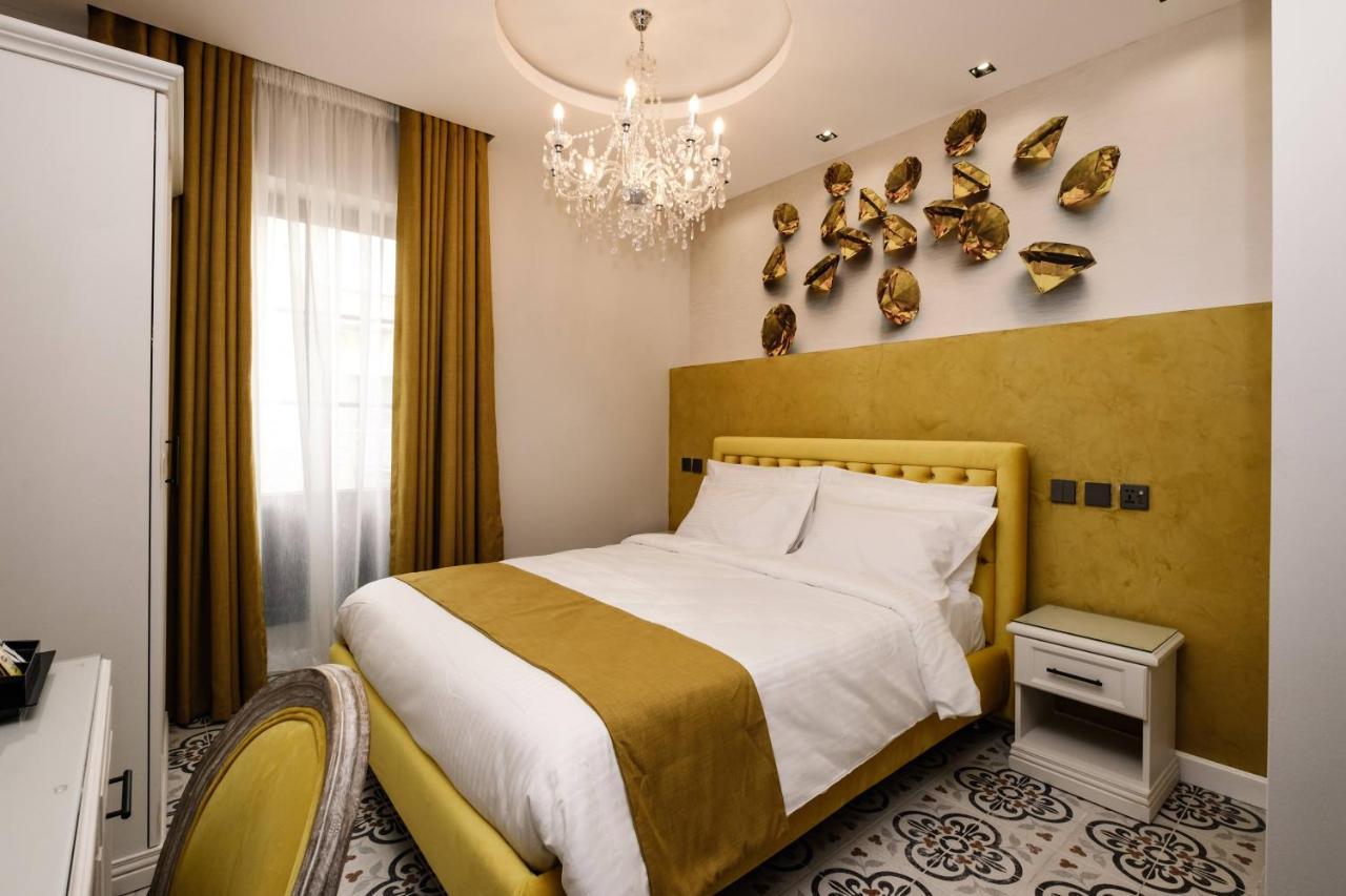 Casa Reale Boutique