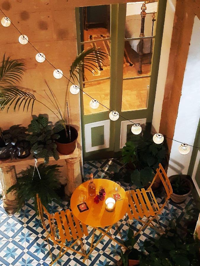 Myrtle - Authentic Experience Valletta