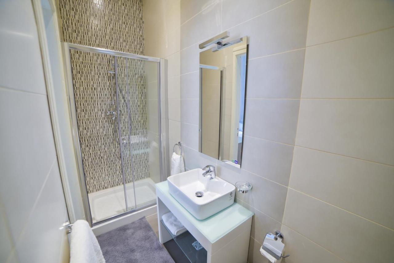 Ca1- 1 Apartment *
