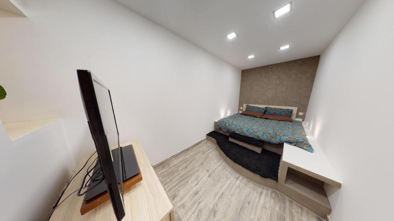 - 1 Bedroom Maisonnette Apartment Valletta