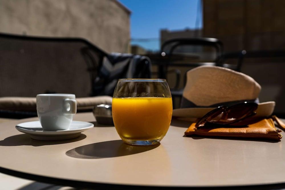 The Cumberland By Neu Collective Hotel 4*