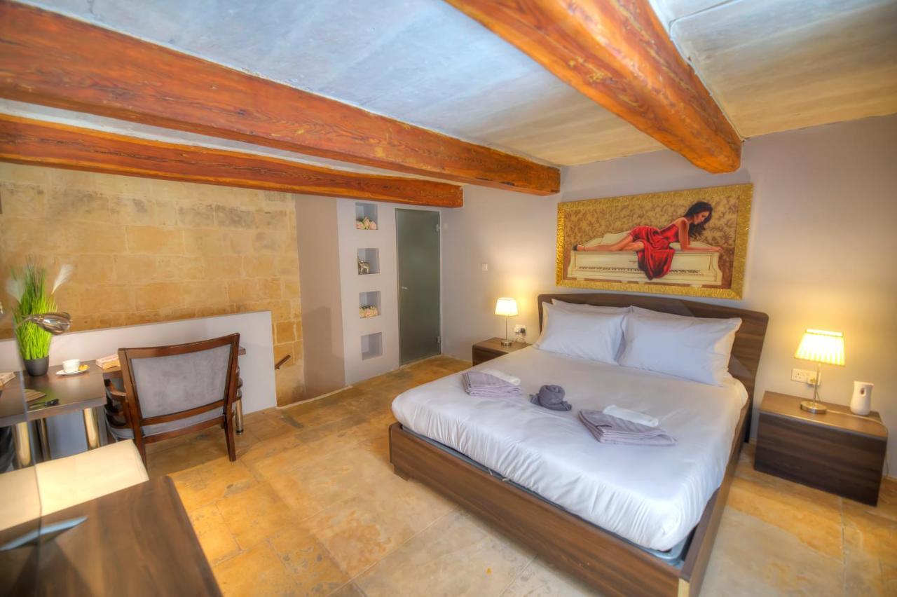 Romantic And Historical Maisonette In The Center Of Mbal1-1 * Valletta