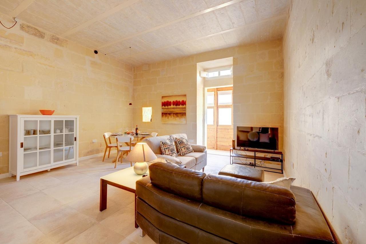 Apartment Stylish 2br In *