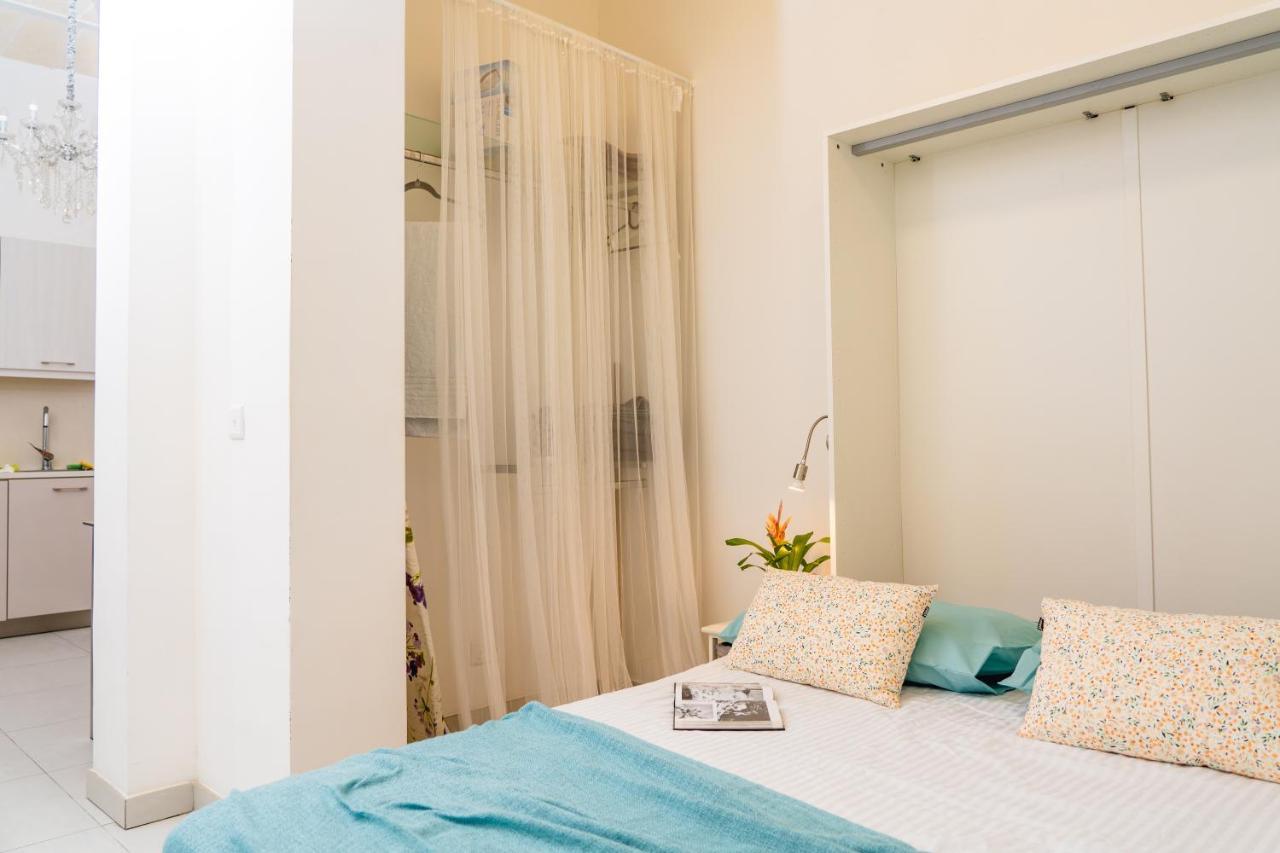 Unique 1 Bedroom In Hearth Of Old Valetta Apartment *
