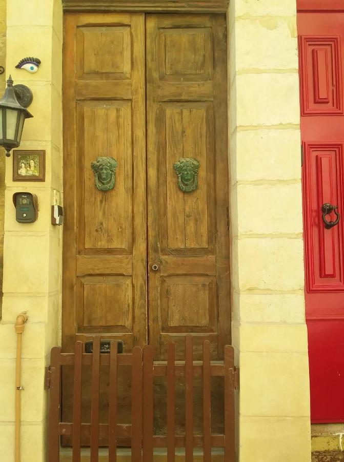 Lovely 1 Bedroom In The Heart Of Apartment