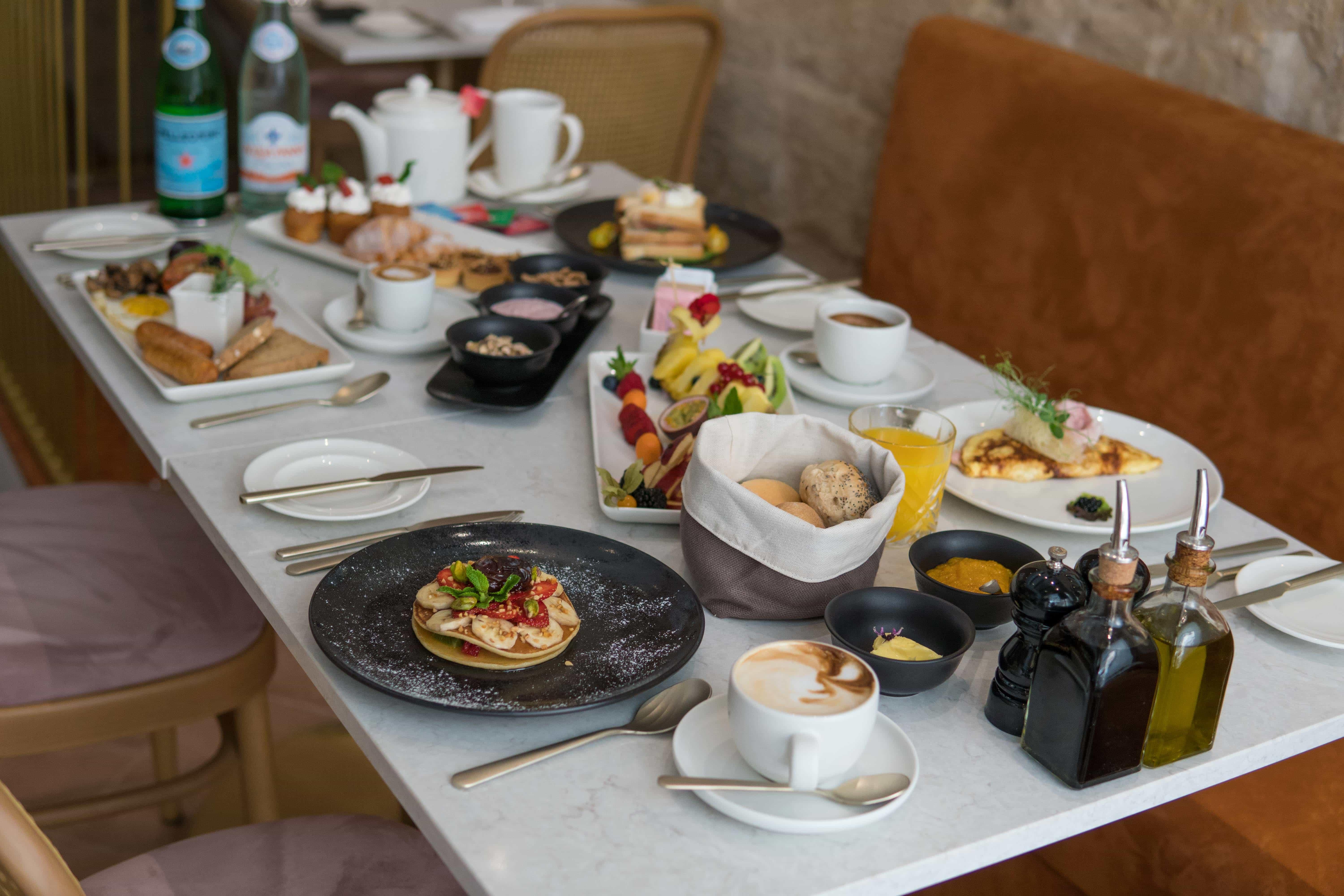 Hotel The Cumberland By Neu Collective Valletta