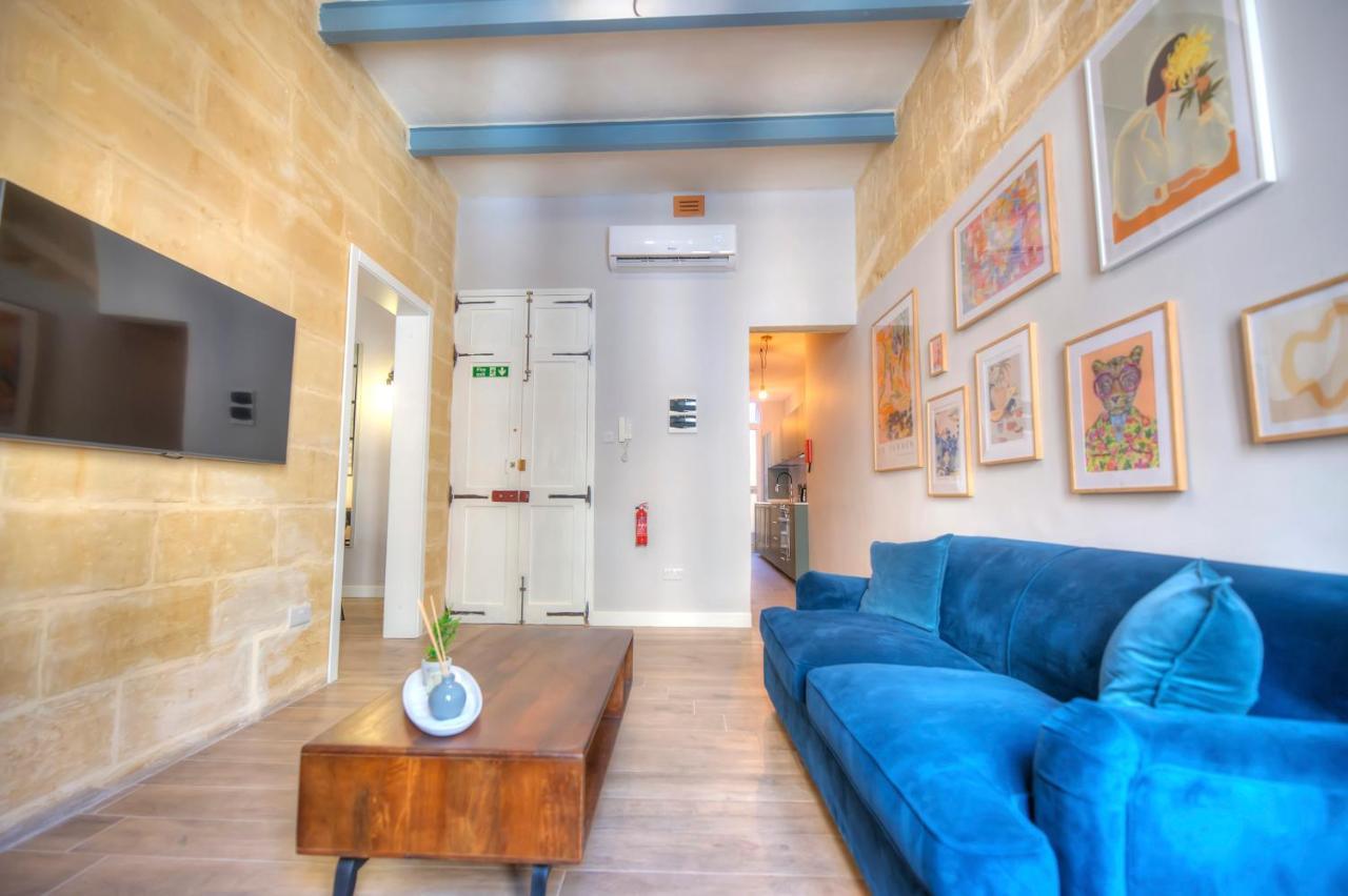 Beautifully Furnished Flat In The Center Jbal1-1