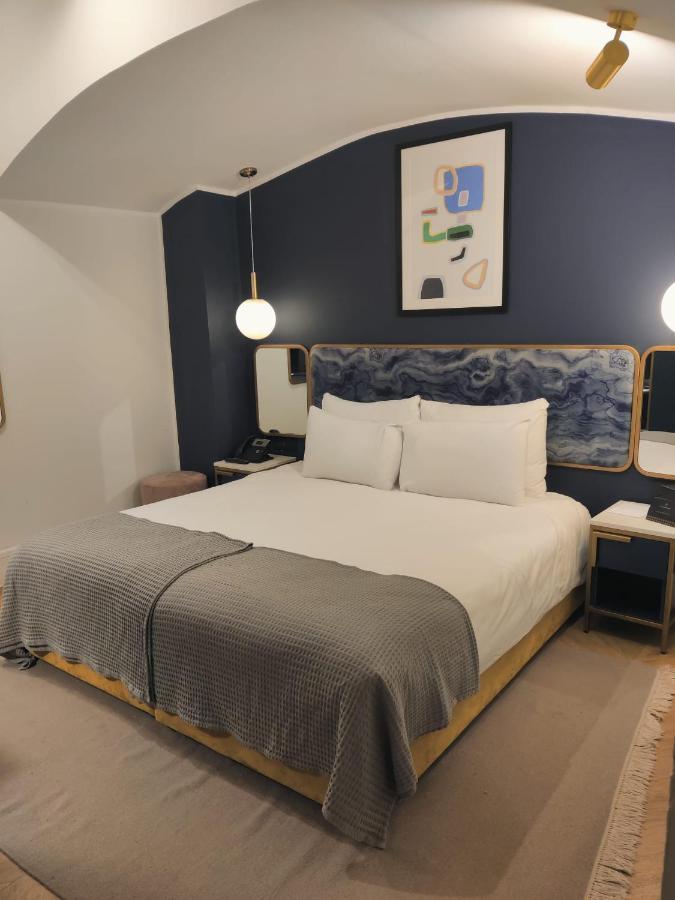 Hotel One One Two Valletta