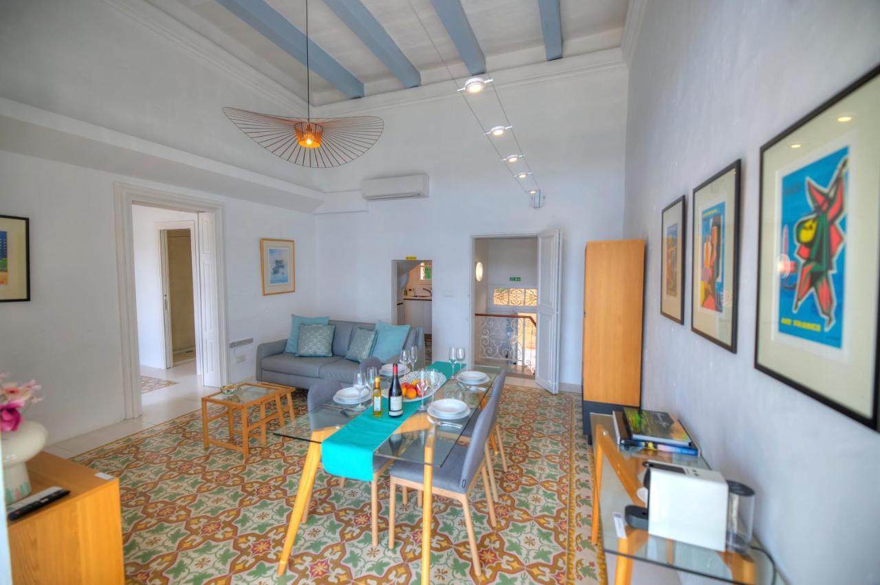 Spacious Maisonette With Spectacular Views Ibri1-1