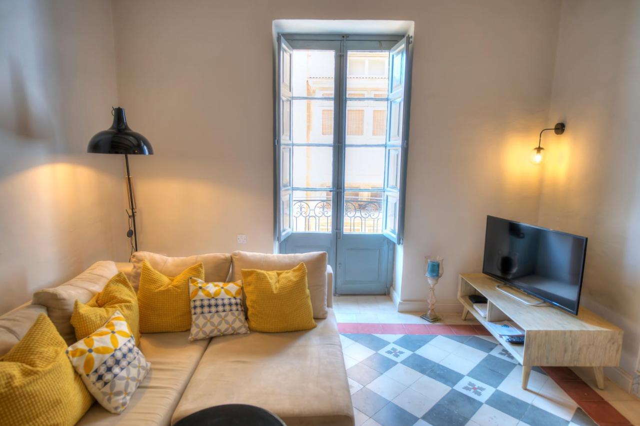 Charming & Traditional Flat In Center Esch1-2 * Valletta