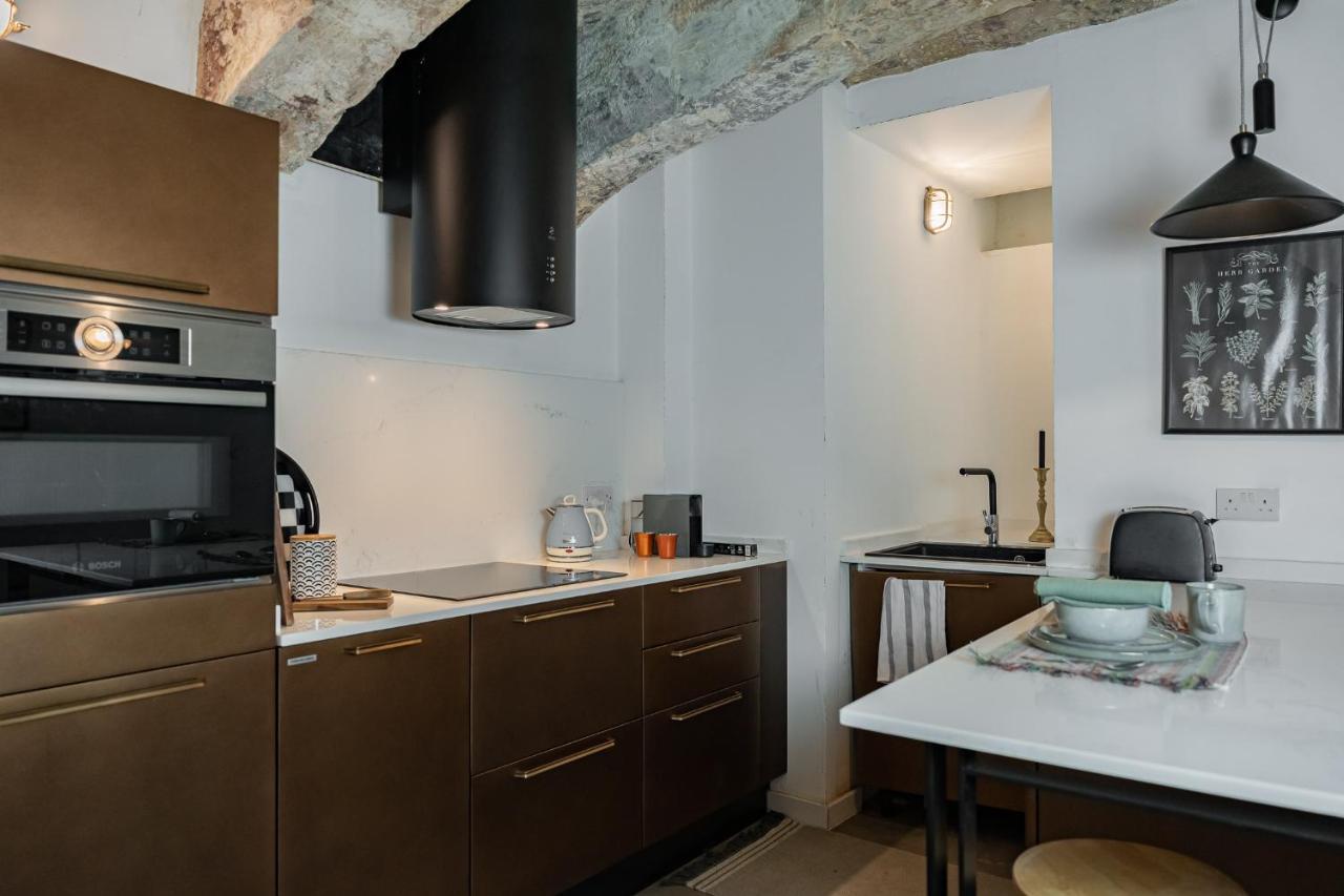 Luxury 2bdr In The Heart Of Valletta! Tv And Wifi Apartment