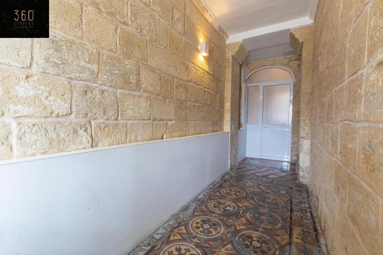 Seafront - Location, Floor With Wifi & Ac By 360 Estates * Valletta