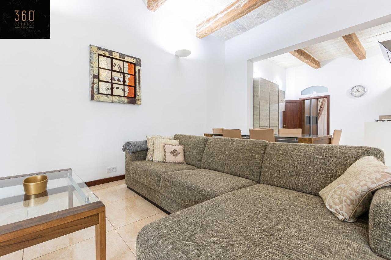 Apartment Seafront - Location, Floor With Wifi & Ac By 360 Estates *