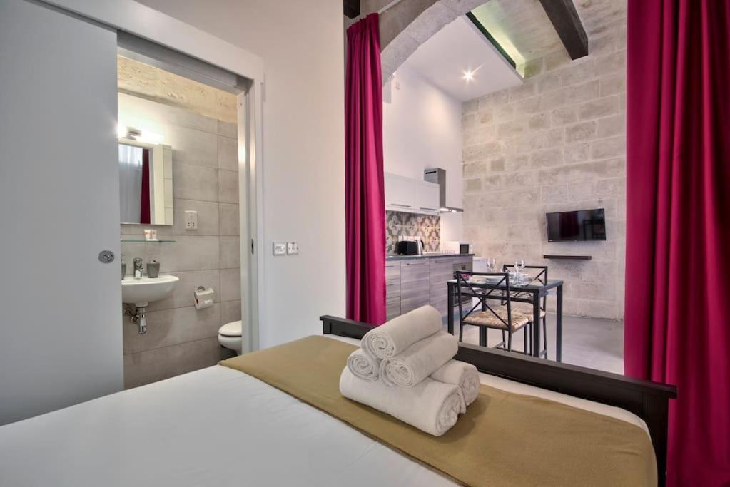 Vallettastay Old 5 *