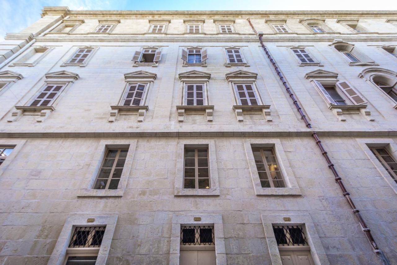 Stylish & Traditional 1 Bedroom Ddem1-1 Apartamento