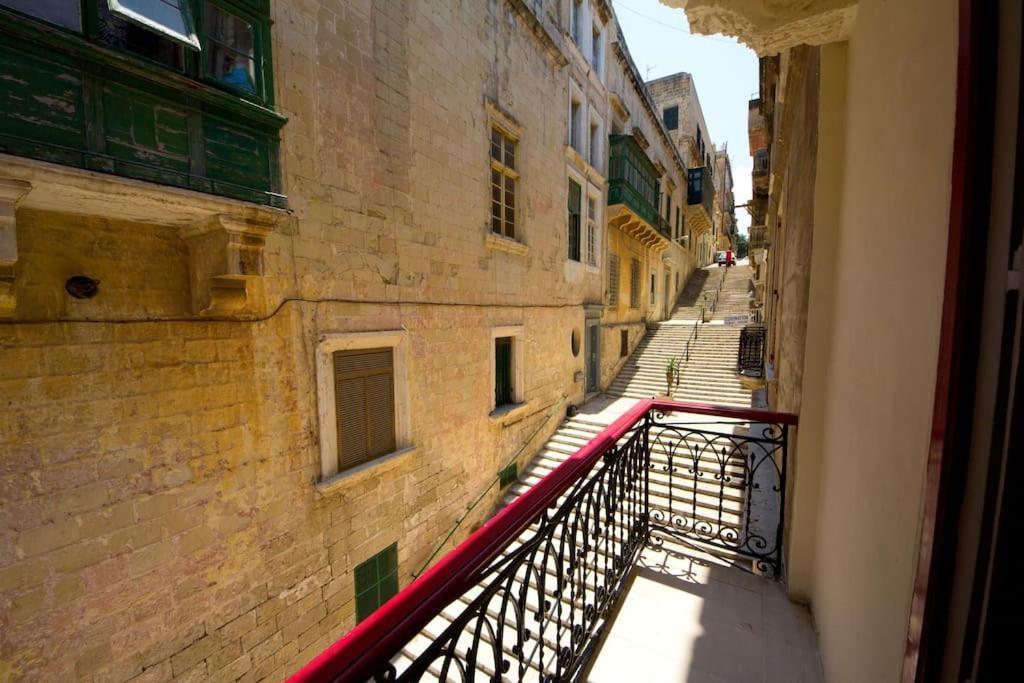 Apartment Ag3 - Large, Bright And Stylish Valletta