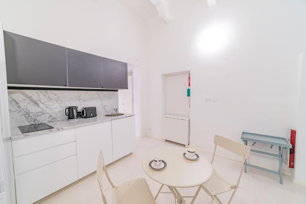 Apartment Af3- Amethyst Flat