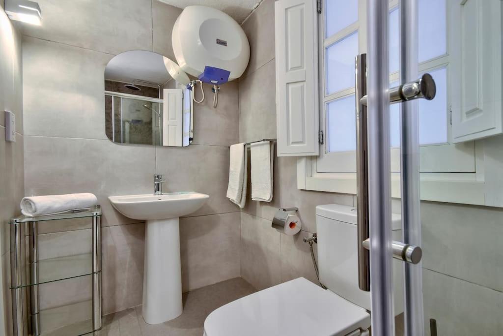 Orangery 101 - Duplex Studio Apartment