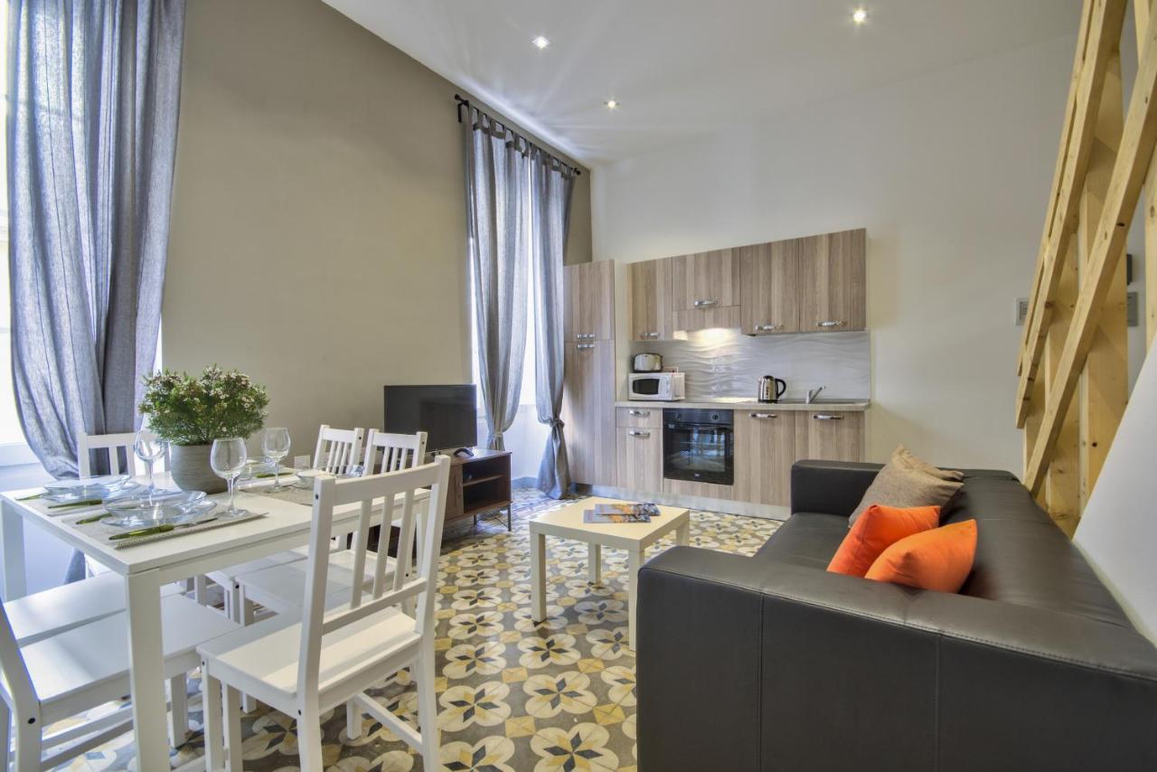 Apartment Borgo 1 & 2 Bedroom Self-catering Units In *